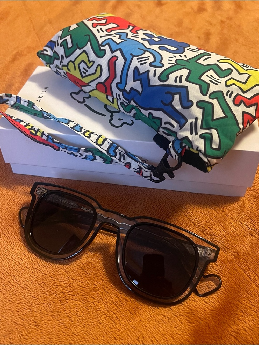 MOMA x KEITH HARING sun glasses!! Rare! High quality! Unisex